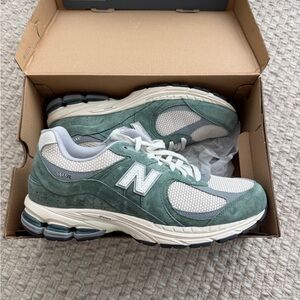 New Balance Mint and White Shoes - MENS